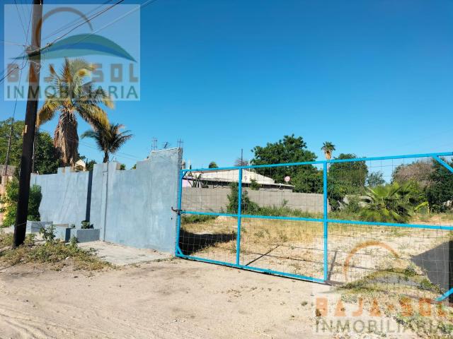 TERRENO EN VENTA REGIDORES Y MARQUEZ DE LEON, LA PAZ BCS