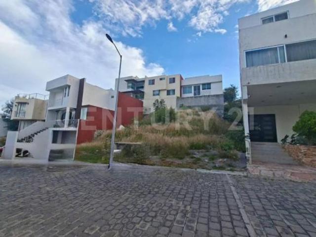 TERRENO EN VENTA, RESIDENCIAL BRITANIA LA CALERA