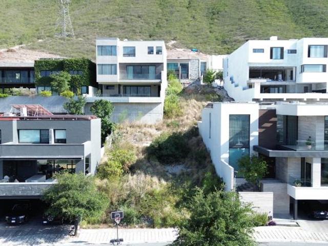 Terreno en Venta, Residencial Cordillera, Santa Catarina