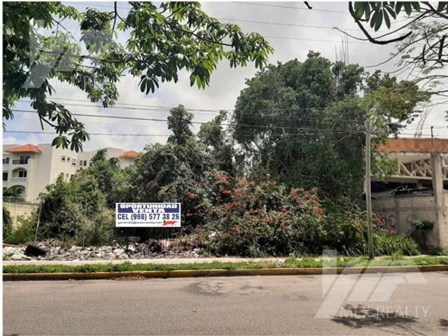 Terreno Habitacional Unifamiliar en Venta, SM 17, Avenida Xpujil, Canc?n, Q. Roo, Clave GERA29