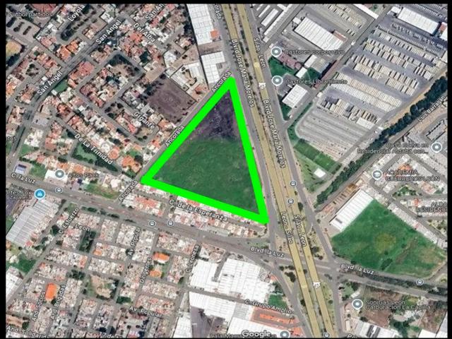 Terreno en Venta sobre Blvd. José María Morelos | 43,119 m² | León, Gto