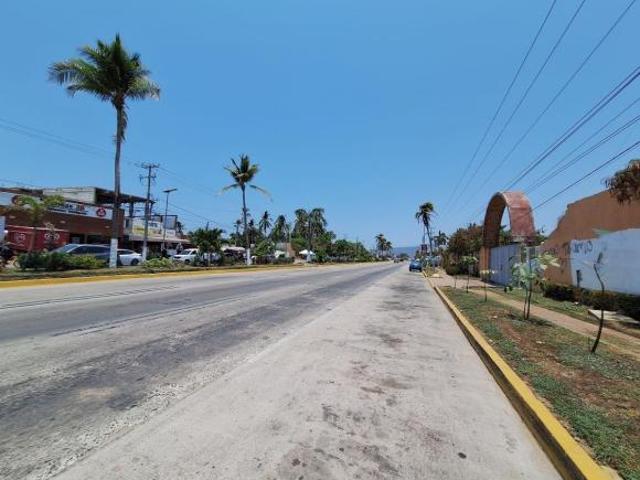 TERRENO EN VENTA SOBRE EL BOULEVARD DE LAS NACIONES EN ACAPULCO DIAMANTE