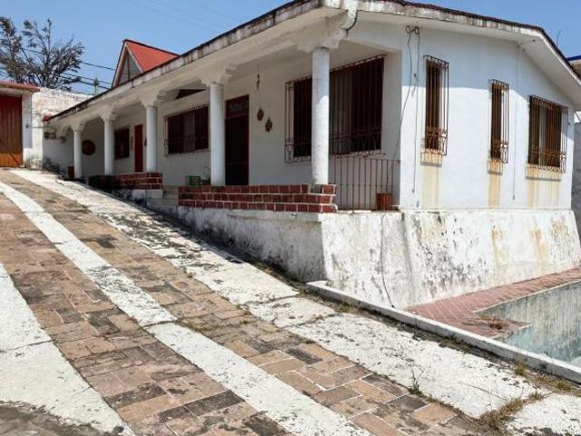 Terreno en venta sobre importante avenida. La Pradera, Cuernavaca