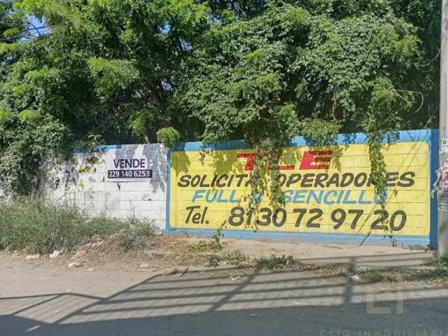 Terreno en Venta sobre la Carretera Veracruz Cardel, se encuentra en esquina