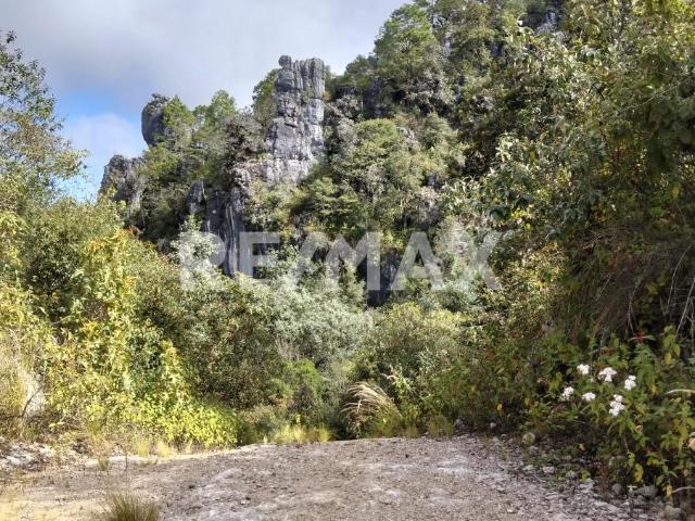 TERRENO EN VENTA,SOBRE LAS MONTAÑAS