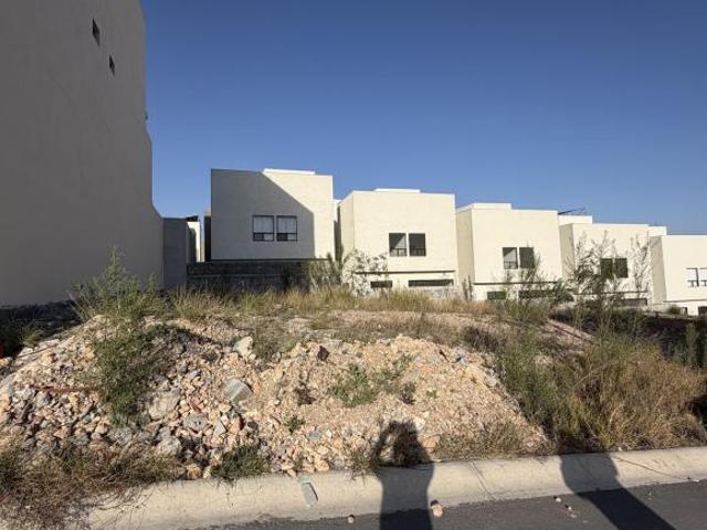 Terreno en Venta, Solana Residencial, García NL