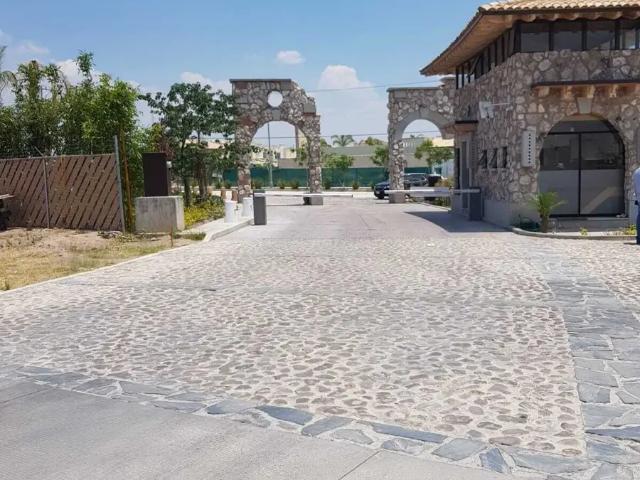 Terreno en Venta, ubicado en Bosques del Paraíso Residencial Reserva especial