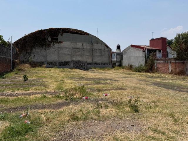 Terreno en venta y renta