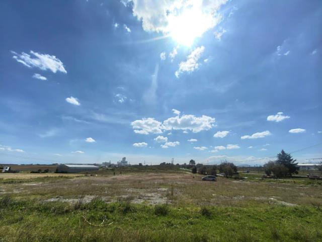Terreno EN VENTA Y RENTA CASETA EL DORADO