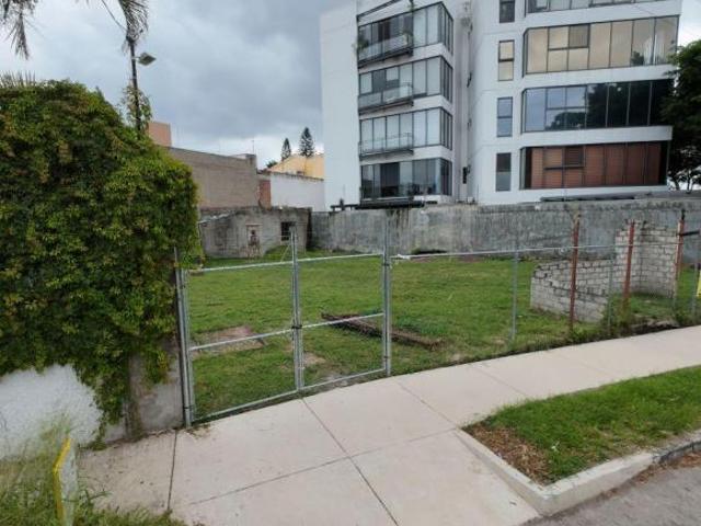 TERRENO EN VENTA ZAPOPAN EN COLONIA TEPEYAC CASINO
