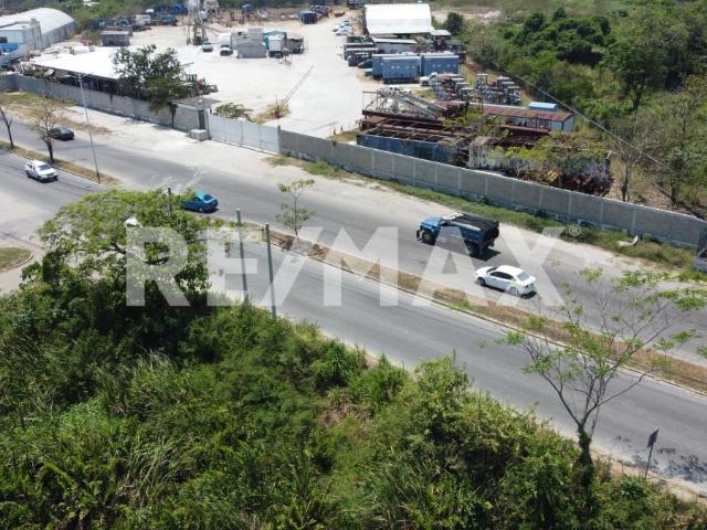 TERRENO EN VENTA