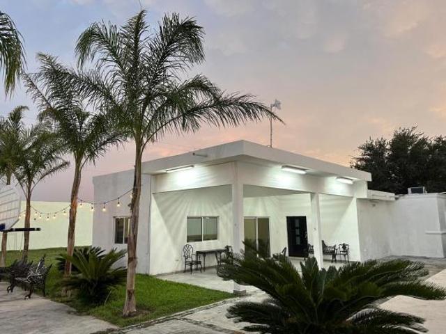 Terreno en Venta, 1022 m2, Salinas Victoria con seguridad privada