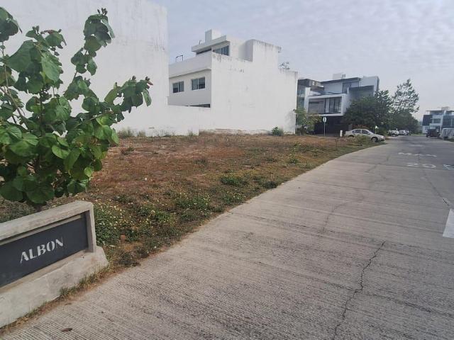 Terreno en venta