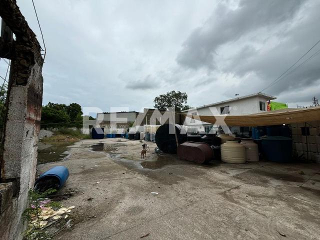 TERRENO EN VENTA