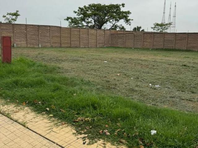 TERRENO EN VENTA 372.74 M2 Haciendas Residencial & Club Deportivo