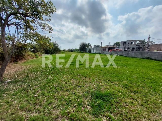 TERRENO EN VENTA