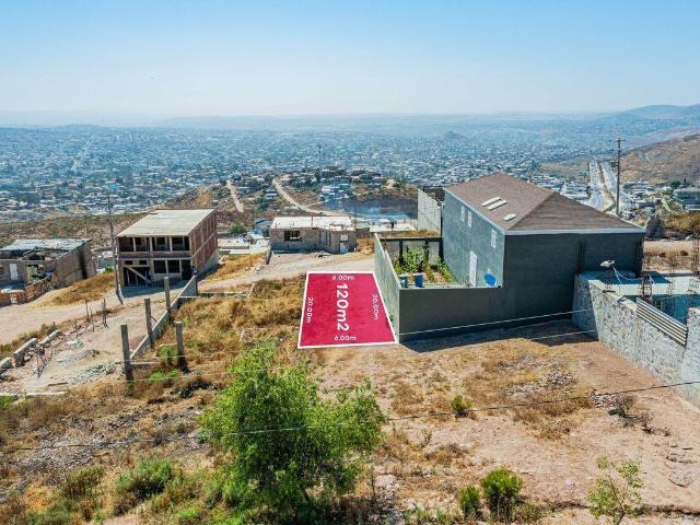 TERRENO EN VENTA