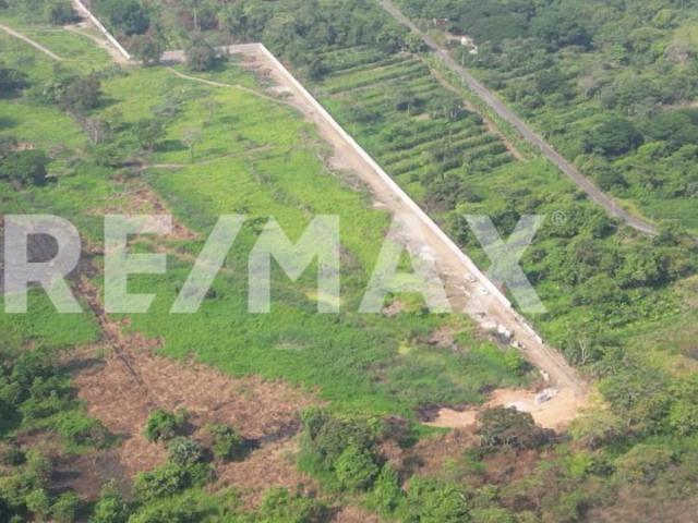 TERRENO EN VENTA