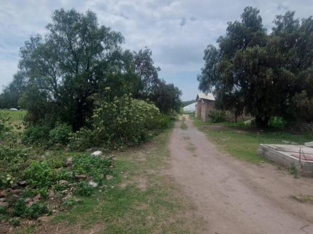 Terreno en venta en Tepetlaoxtoc, habitacional y agrícola