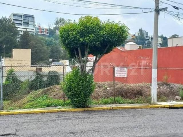Terreno en Venta, 412m2 Av. Explandada de las Fuentes, Lomas Hipódromo, Edo.Méx
