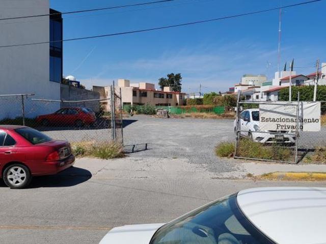 TERRENO EN VENTA 4