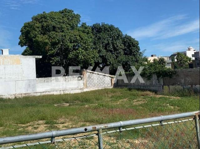 TERRENO EN VENTA