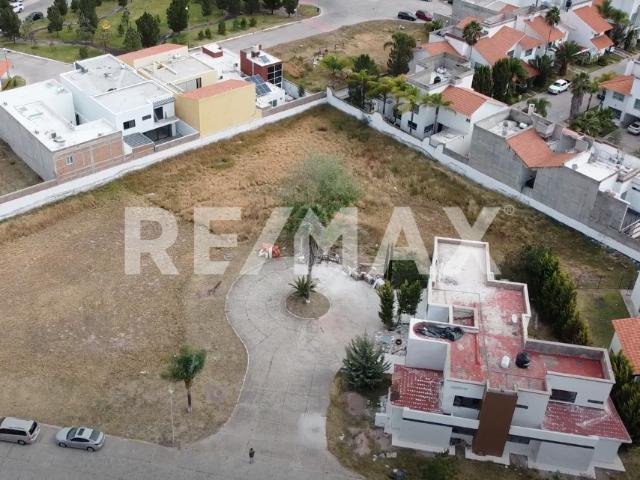 Terreno en venta 602.38 m2 Fraccionamiento Haciendas Campestre