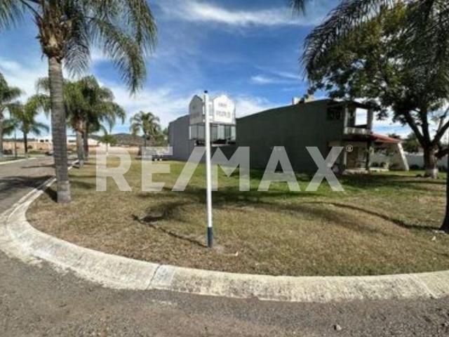 TERRENO EN VENTA