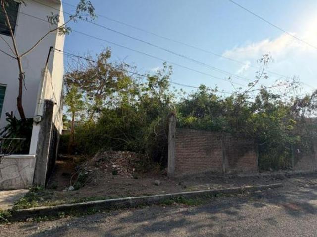TERRENO EN VENTA
