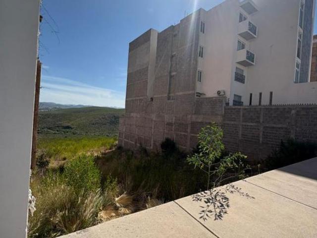 Terreno en Villa Magna apto para departamentos