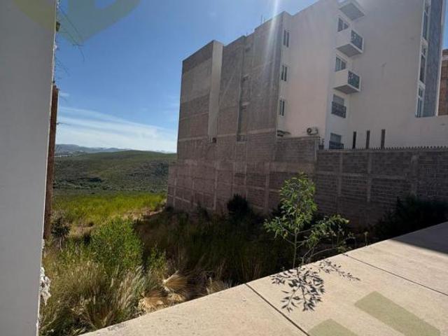 Terreno en Villa Magna apto para departamentos