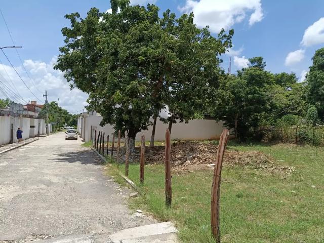 Terreno en zona estratégica de Villahermosa, Col. Sabina $1´560,000