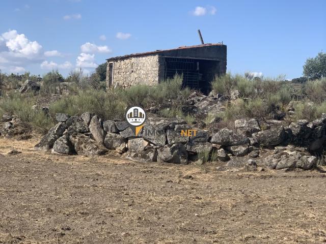 Terreno Escalos de Baixo C/ Possibilidade de Construção
