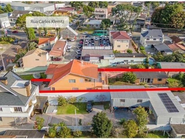Terreno espetacular com 1.680 m² para venda no Portão!