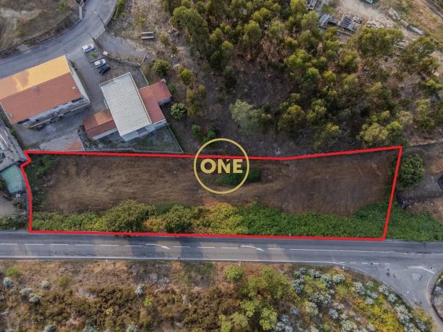 Terreno Estratégico com 2880m² – Frente à Estrada Nacional 14