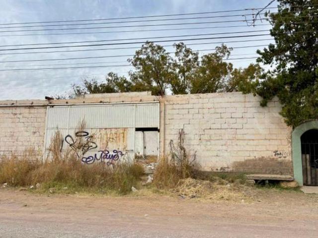 TERRENO ESTRATEGICO EN VIALIDAD FUENTES MARES