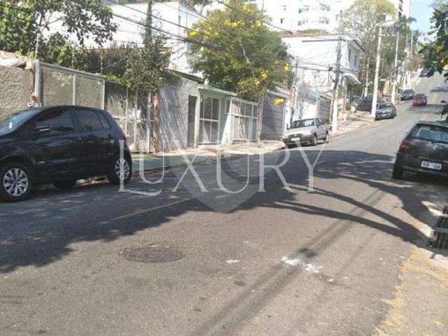 Terreno Estratégico para Incorporação ou Investidores | Pinheiros • Vila Madalena 500 m²