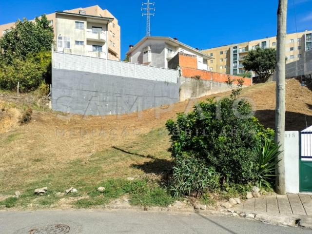 Terreno Fânzeres!