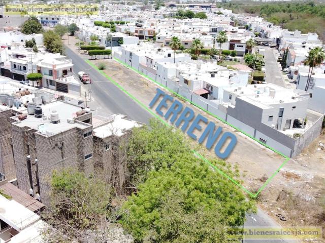 Terreno Fraccionamiento La Campi?a