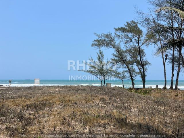 Terreno frente a Playa en Venta, de 10,890m2, Tuxpan, Ver