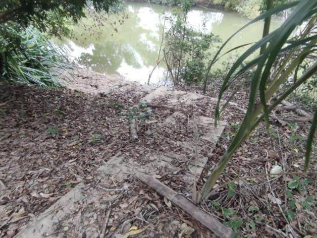 TERRENO FRENTE AL ESTERO EN JUANA MOZA