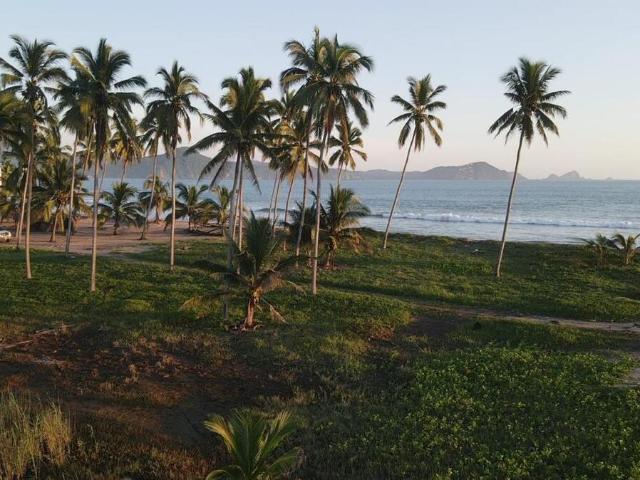 Terreno Frente al Mar en Boca de Iguanas, Jalisco