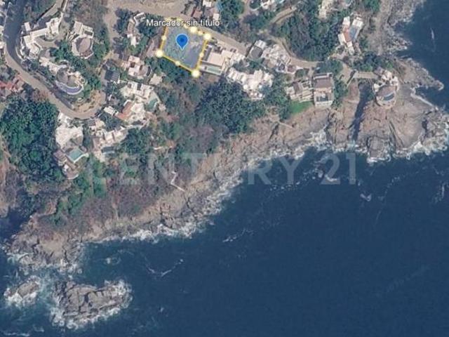 Terreno frente al Mar en Fracc. La Punta, Manzanillo, México