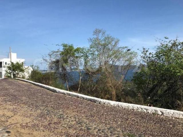 Terreno frente al Mar en Península de las Hadas