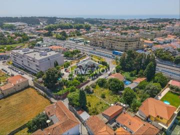 Rua Do Rio De Valadarinhos, Gulpilhares e Valadares, Vila Nova de Gaia, Distrito de Porto