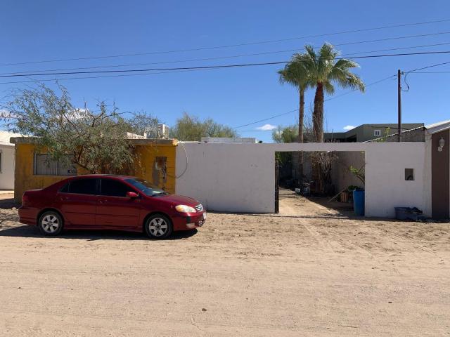 Terreno grande en venta 455.22 m2 a 7 minutos de la playa!