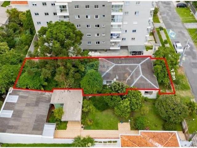 Terreno grande no Fanny: ideal para construir ou investir!