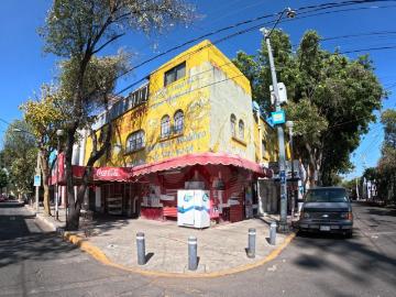 Terreno Habitacional y Comercial en venta. Ideal para constructoras