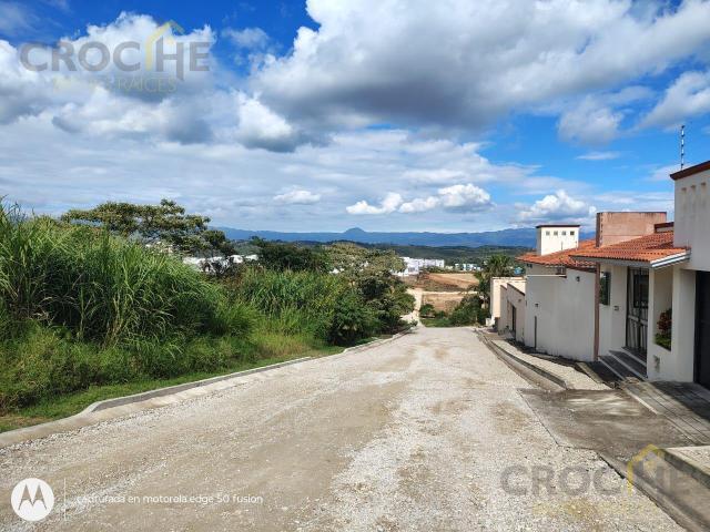 TERRENO HABITACIONAL EN VENTA ZONA FRACCIONAMIENTO CAMPESTRE SAN LORENZO MPIO. EMILIANO ZAPATA VERACRUZ
