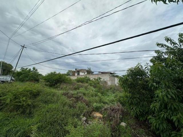 TERRENO HABITACIONAL EN VENTA, EN ESQUINA EN JURICA PUEBLO, QUERETARO